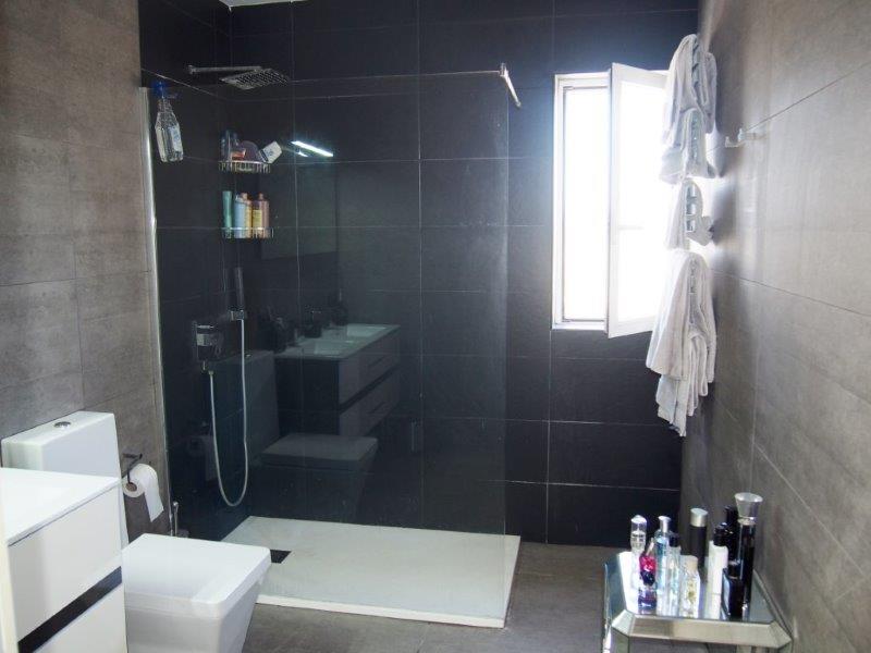Burjulu, 04618, 4 Rooms Rooms, 4 BathroomsBathrooms,Villa - woning, Te koop,1114